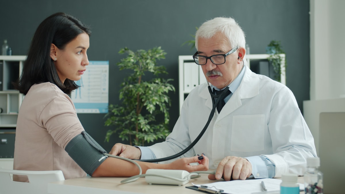 Healthy foods for cholesterol management